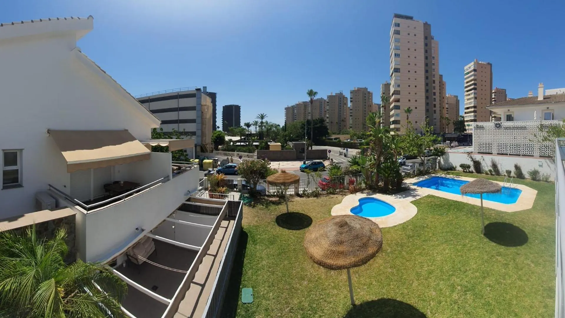 トレモリノスApartamento Duplex Vistalmarアパートメント